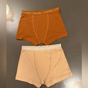 New Calvin Klein Boxer Briefs / Regular Rise Trunks - Brown and Cream. Cotton